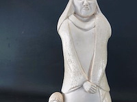 Vintage hozho navajo-sculptuur van een vrouw met een kom - afbeelding 3 van  5