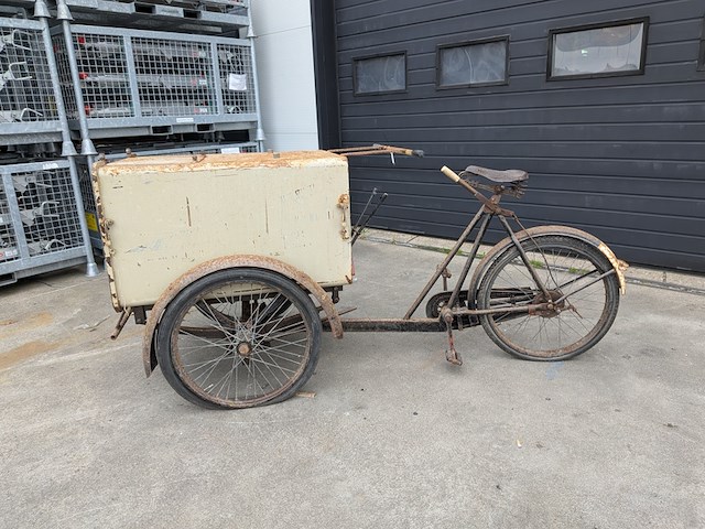 Vintage ice cream box-trike, gazelle - afbeelding 9 van  16