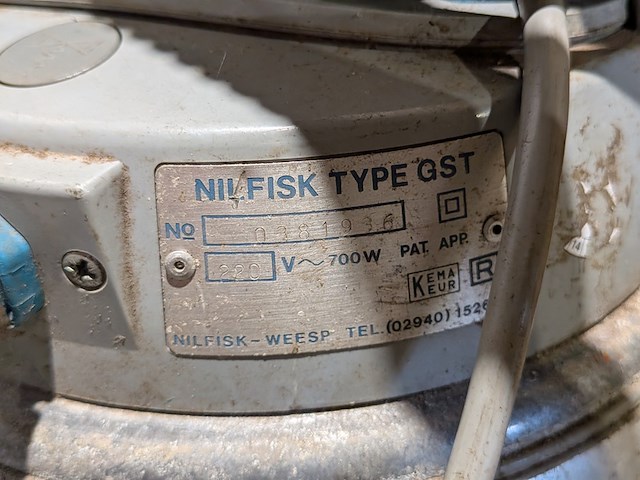 Vintage industriële stofzuiger, nilfisk, gst - afbeelding 5 van  5
