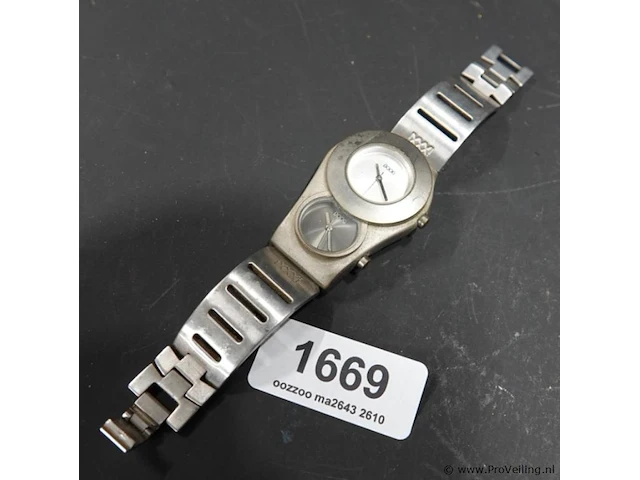 Vintage ixxxi polshorloge - afbeelding 1 van  5