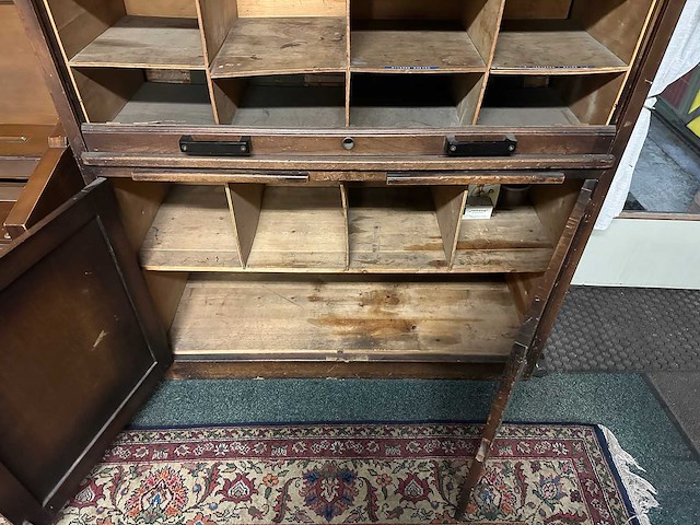 Vintage kantoorkast - afbeelding 2 van  3
