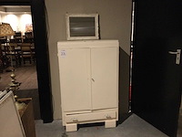 Vintage kastje - afbeelding 1 van  3