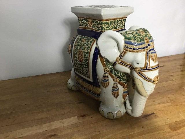 Vintage keramieken olifant plantentafel - afbeelding 3 van  6