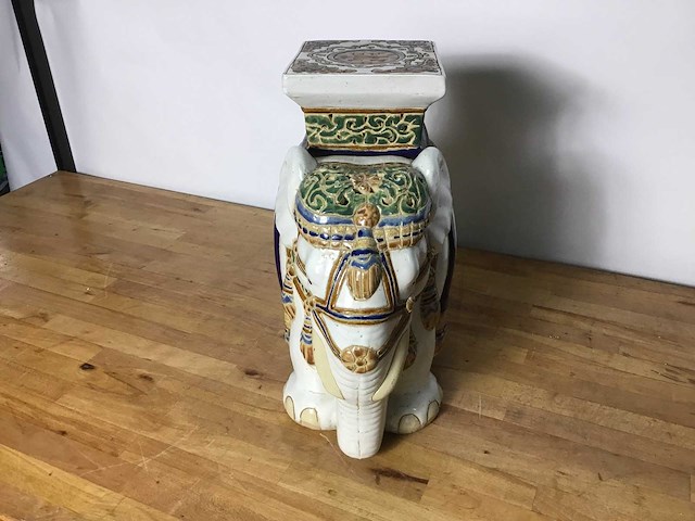 Vintage keramieken olifant plantentafel - afbeelding 4 van  6