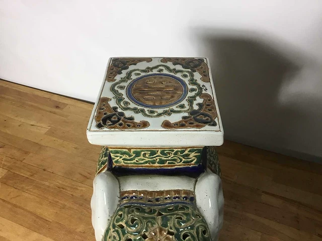 Vintage keramieken olifant plantentafel - afbeelding 5 van  6