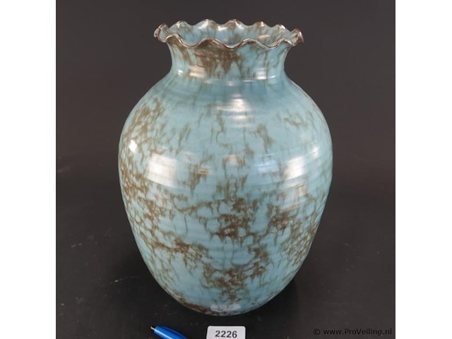 Vintage keramieken vaas in turquoise/bruine 'rubra' glazuur, ontworpen door wim visser voor de sphinx / petrus regout maastricht rond 1954. - afbeelding 1 van  5