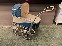 Vintage kinderwagen - afbeelding 5 van  5