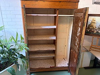 Vintage kledingkast - afbeelding 4 van  5