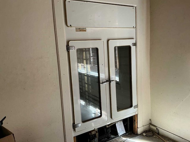 Vintage koelvitrine - afbeelding 1 van  6