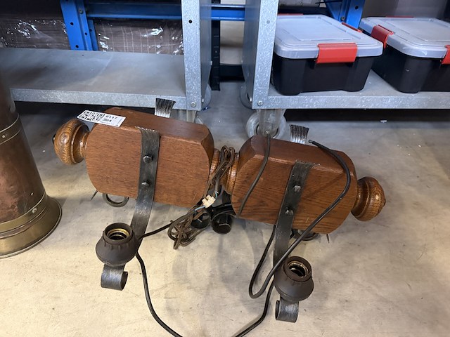 Vintage kolenkit met toebehoren en lamp - afbeelding 3 van  4