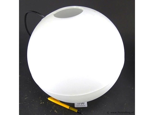 Vintage kunststof bollamp - afbeelding 2 van  4