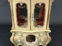 Vintage kunststof miniatuur kast - afbeelding 1 van  5