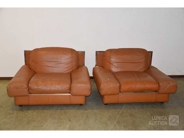 Vintage lederen fauteuils - afbeelding 1 van  10