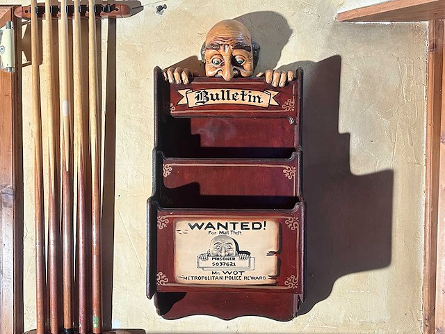 Vintage magazine rack - afbeelding 1 van  4