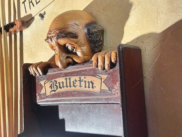 Vintage magazine rack - afbeelding 3 van  4