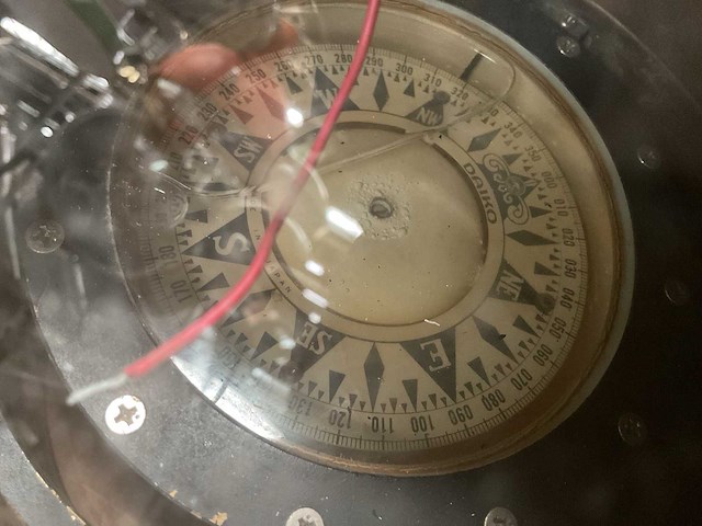 Vintage marine compass - afbeelding 1 van  1