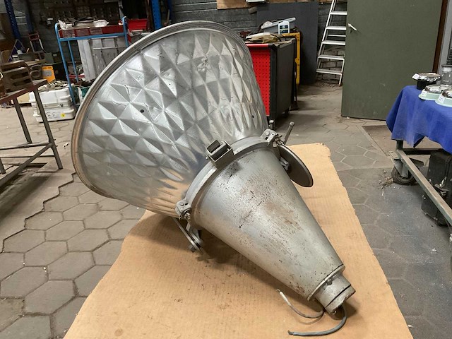 Vintage marine flood light - afbeelding 2 van  5