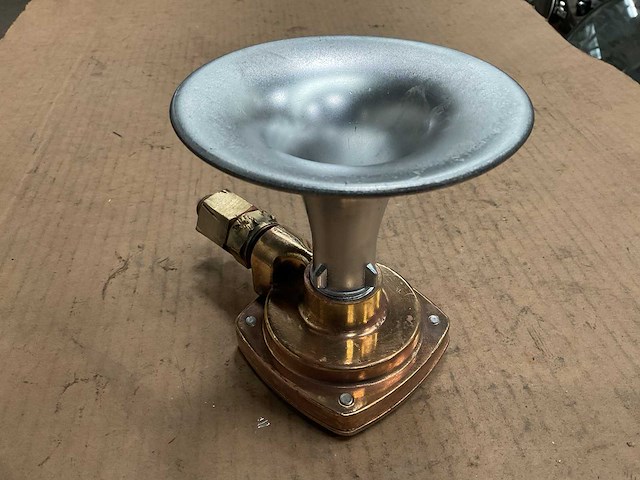 Vintage marine horn - afbeelding 5 van  5