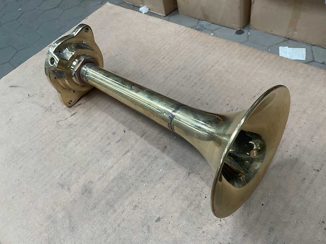 Vintage marine horn - afbeelding 2 van  4