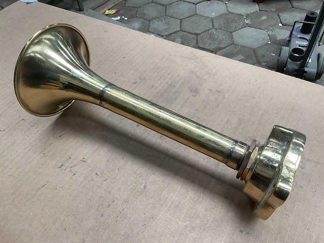 Vintage marine horn - afbeelding 4 van  4