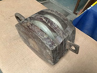 Vintage marine katrol - afbeelding 3 van  4