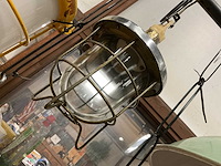 Vintage marine lamp - afbeelding 3 van  3