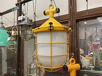 Vintage marine lamp - afbeelding 2 van  3