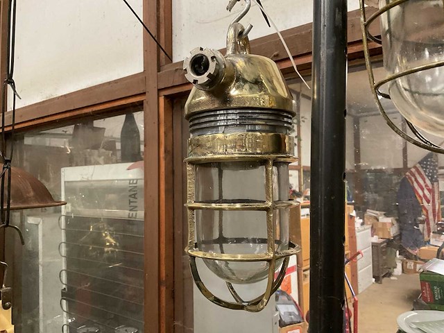 Vintage marine lamp - afbeelding 1 van  3