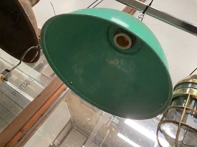 Vintage marine lamp - afbeelding 3 van  3