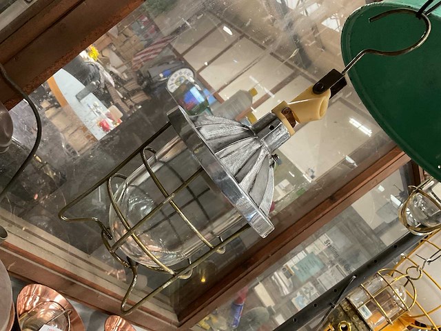 Vintage marine lamp - afbeelding 3 van  3