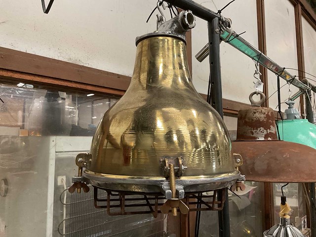 Vintage marine lamp - afbeelding 3 van  3