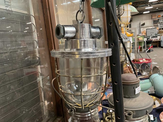 Vintage marine lamp - afbeelding 2 van  3