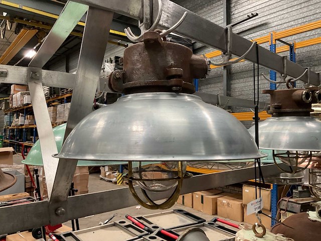 Vintage marine lamp - afbeelding 2 van  3