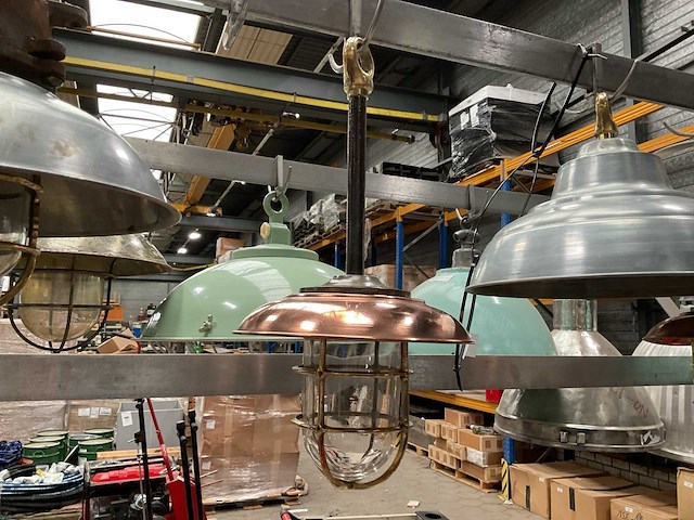 Vintage marine lamp - afbeelding 1 van  3