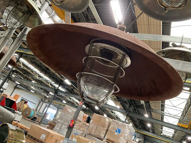 Vintage marine lamp - afbeelding 3 van  4