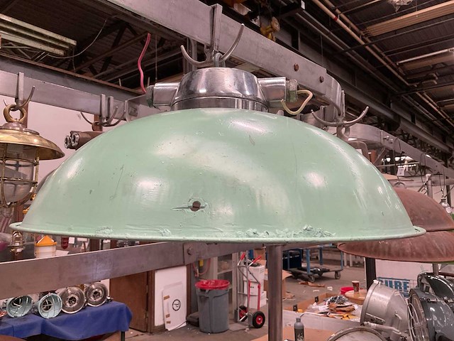 Vintage marine lamp - afbeelding 2 van  3