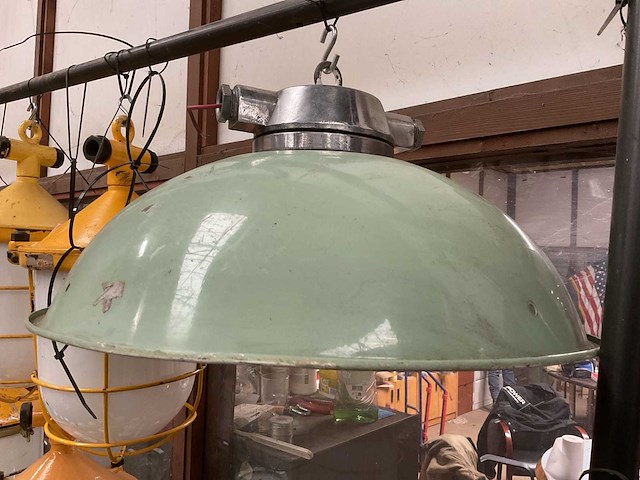 Vintage marine lamp - afbeelding 2 van  3