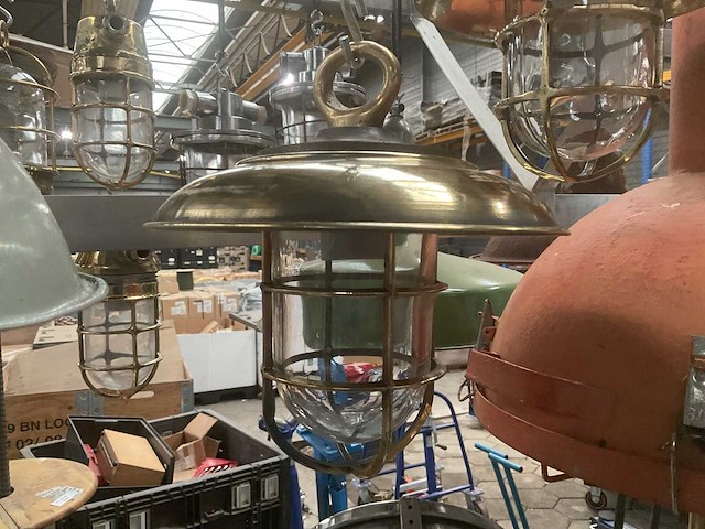 Vintage marine lamp - afbeelding 1 van  3