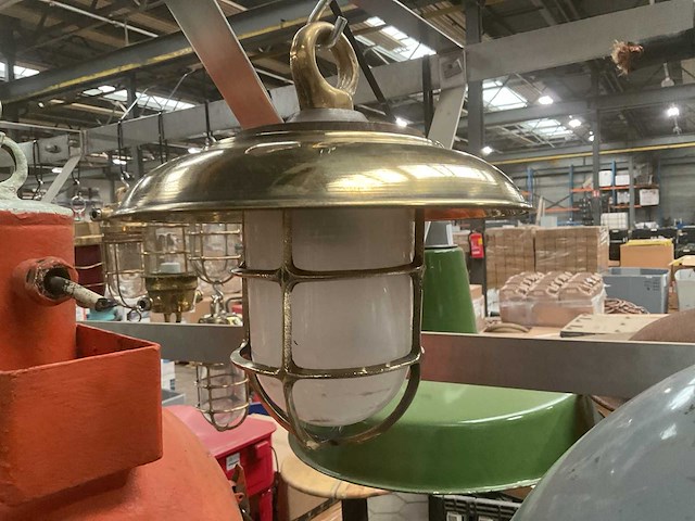Vintage marine lamp - afbeelding 2 van  3