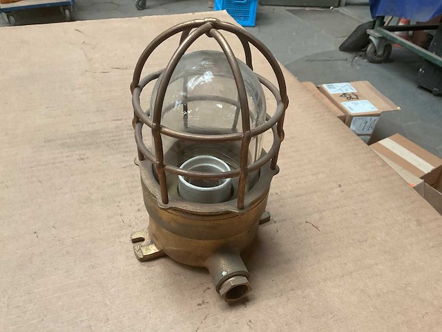 Vintage marine lamp - afbeelding 1 van  4