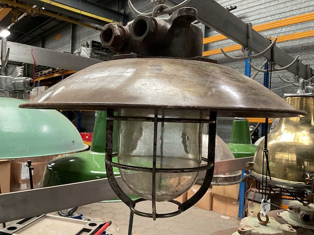 Vintage marine lamp - afbeelding 1 van  3