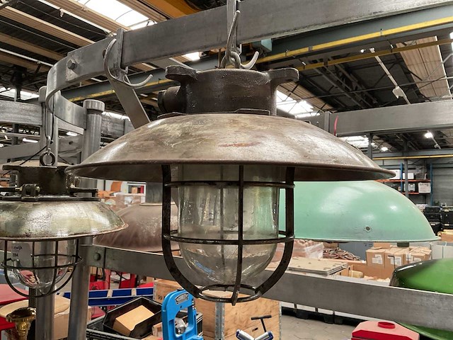 Vintage marine lamp - afbeelding 2 van  3