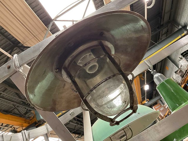 Vintage marine lamp - afbeelding 3 van  3