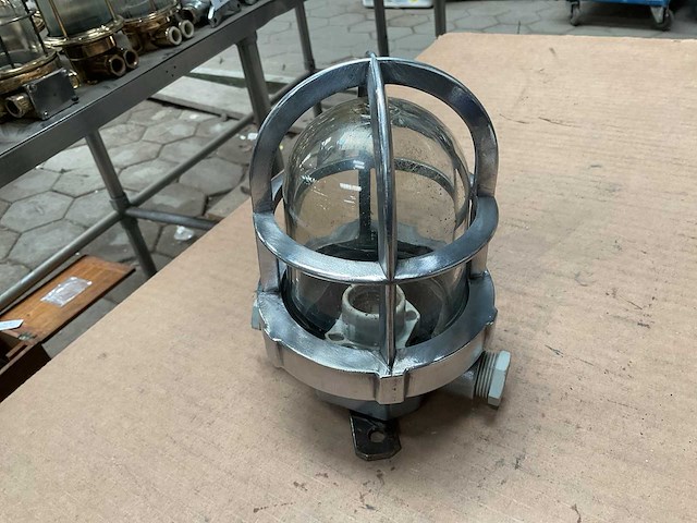 Vintage marine lamp - afbeelding 2 van  4