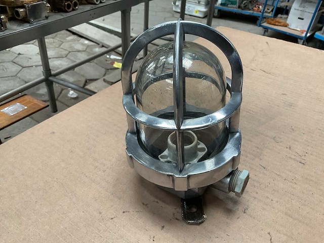 Vintage marine lamp - afbeelding 4 van  4