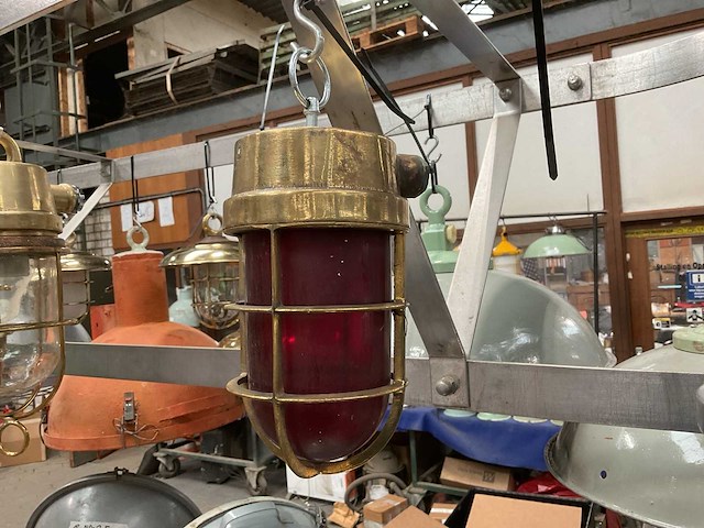 Vintage marine lamp - afbeelding 2 van  3