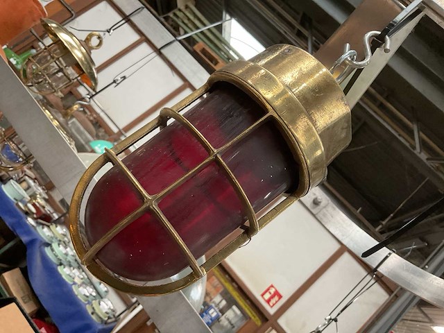 Vintage marine lamp - afbeelding 3 van  3