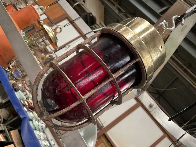Vintage marine lamp - afbeelding 3 van  3