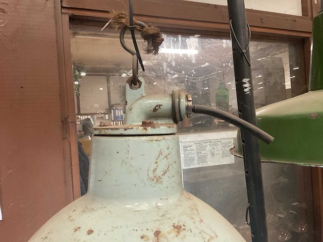 Vintage marine lamp - afbeelding 3 van  3
