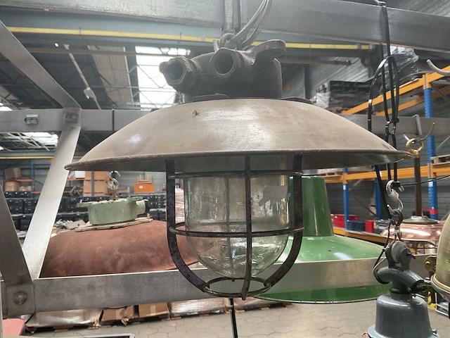 Vintage marine lamp - afbeelding 1 van  3